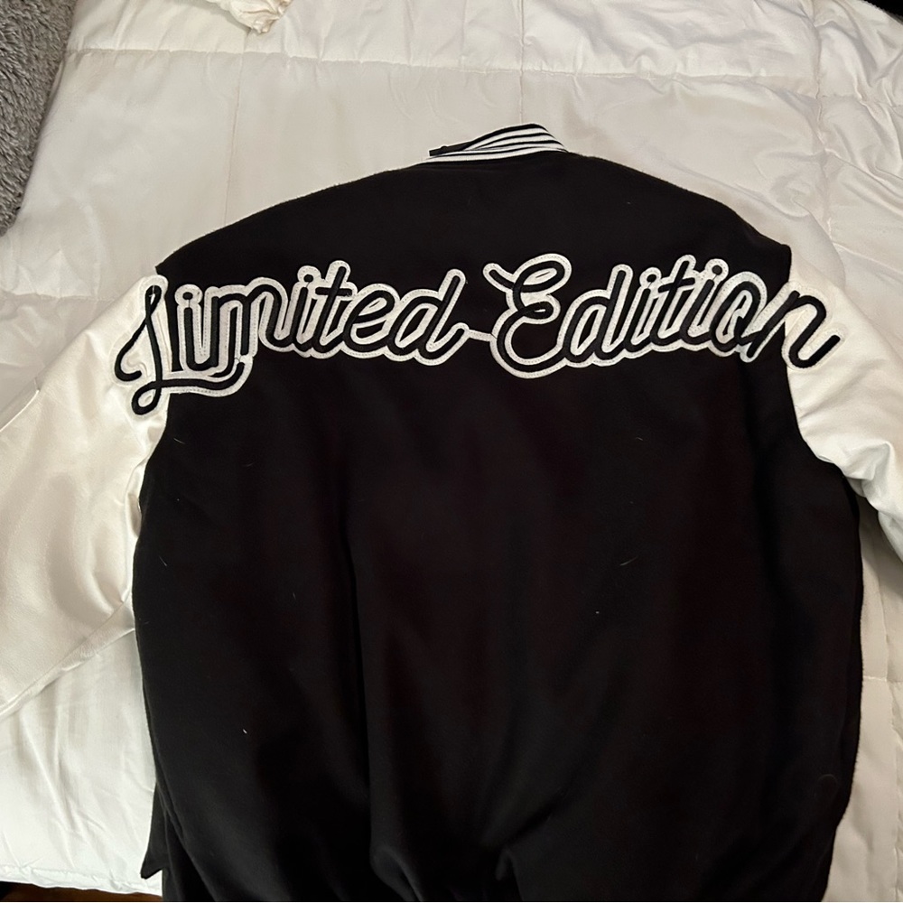 BooHoo varsity Jacket - Picture 3 of 3